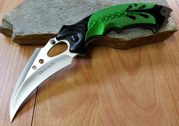 Knife with Talon Blade