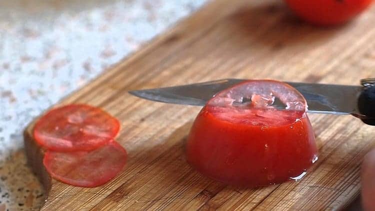Knife Tomato Test
