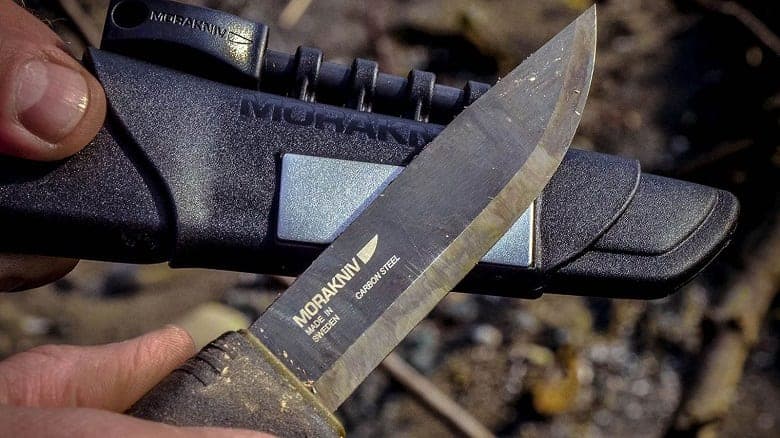 WHY IS A KNIFE THE MOST IMPORTANT SURVIVAL TOOL?