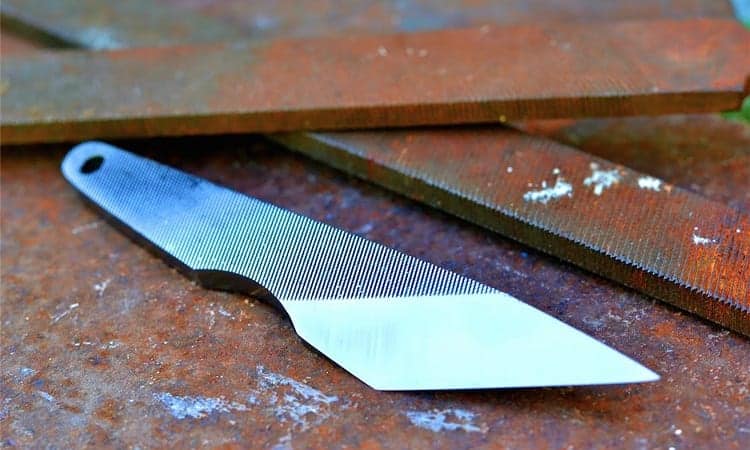 knife made of steel files