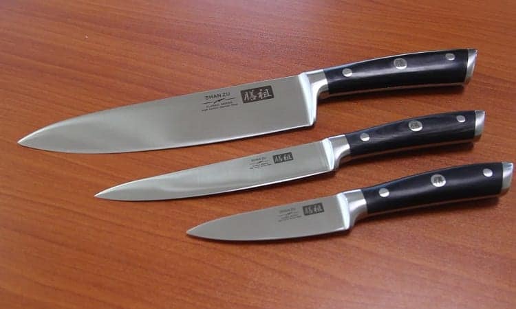 Best Steel For Kitchen Knives | Steel Snob