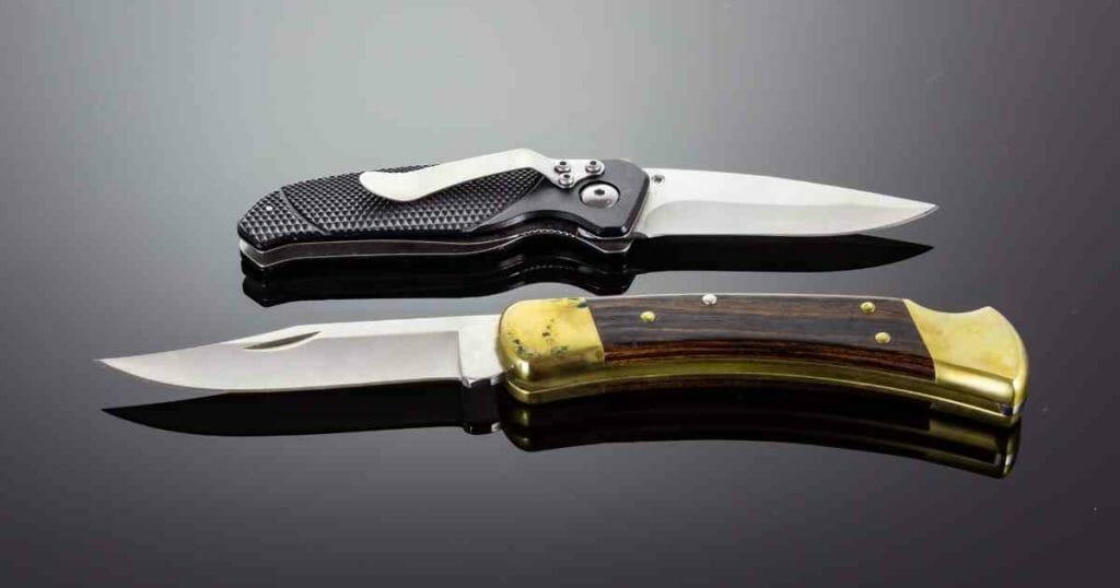 two types of pocket knife